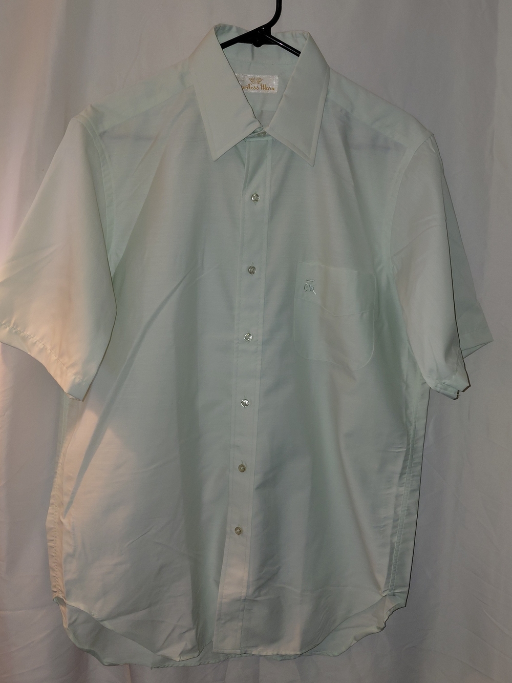 Vintage Men's Short-Sleeve Button-Down Shirt in Light Mint